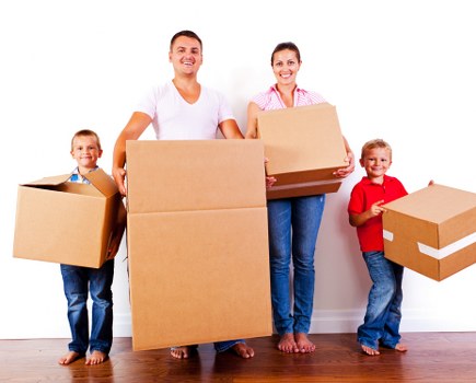 Careful packing and handling of household items during a Fulham move