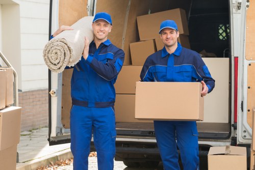 Careful wrapping and labelling of household boxes in Fulham