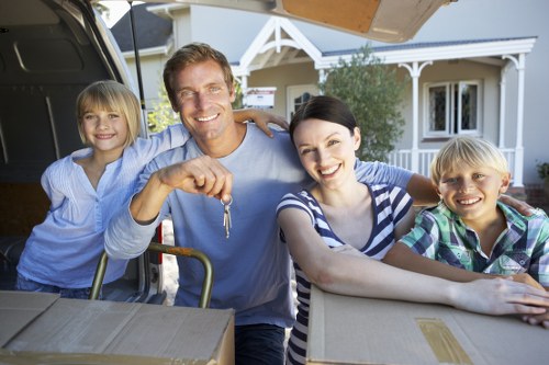 Professional moving support for furniture transport in Fulham
